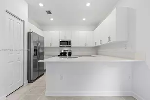 1525 SE 27th Rd, Homestead, FL 33035 - Photo 5