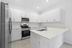 1525 SE 27th Rd, Homestead, FL 33035 - Photo 7