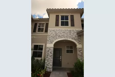 1529 SE 27th Rd, Homestead, FL 33035 - Photo 1
