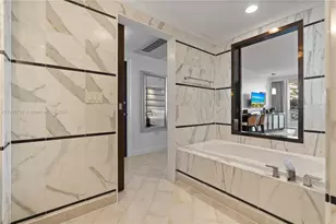 4391 Collins Ave, Miami Beach, FL 33140 - Photo 27