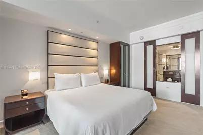 4391 Collins Ave #402, Miami Beach, FL 33140 - Photo 11