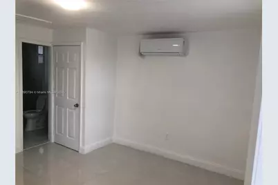 179 NW 69th St #Rear, Miami, FL 33150 - Photo 3