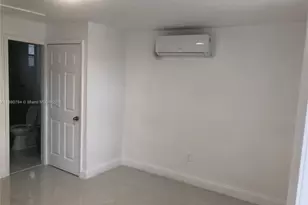 179 NW 69th St, Miami, FL 33150 - Photo 3