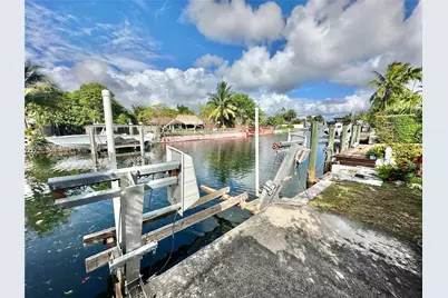 1825 Keystone Blvd, North Miami, FL 33181 - Photo 15