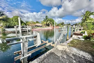 1825 Keystone Blvd, North Miami, FL 33181 - Photo 15