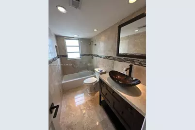 1811 Jefferson St #310, Hollywood, FL 33020 - Photo 11