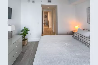 121 NE 34th St #908, Miami, FL 33137 - Photo 15