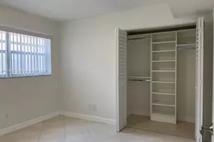 5304 NE 6th Ave, Oakland Park, FL 33334 - Photo 17