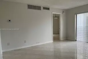 5304 NE 6th Ave, Oakland Park, FL 33334 - Photo 9