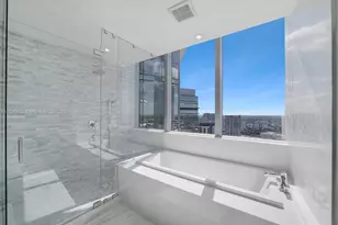 851 NE 1st Ave, Miami, FL 33132 - Photo 17