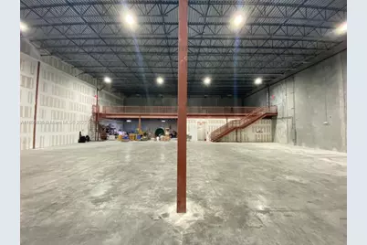 13202 NW 107th Ave #5, Hialeah Gardens, FL 33018 - Photo 5