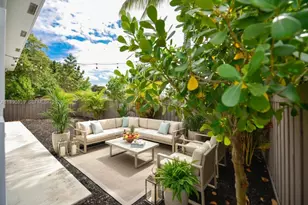 635 SW 9th St, Hallandale Beach, FL 33009 - Photo 37