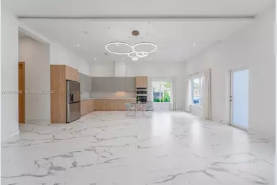 635 SW 9th St, Hallandale Beach, FL 33009 - Photo 3