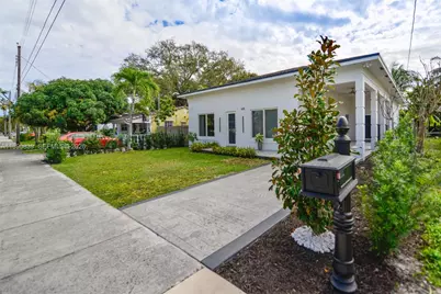 635 SW 9th St, Hallandale Beach, FL 33009 - Photo 35