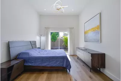 635 SW 9th St, Hallandale Beach, FL 33009 - Photo 19