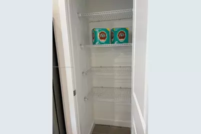 2423 SE 11th St, Homestead, FL 33035 - Photo 5