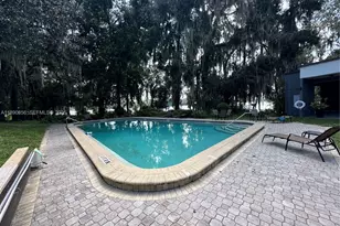 2816 SW 14th Dr, Other City - In The State Of Florida, FL 32608 - Photo 11