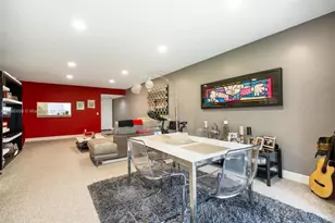 1201 SW 128th Terrace, Pembroke Pines, FL 33027 - Photo 5