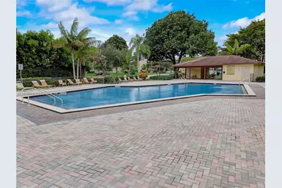 1201 SW 128th Ter #407E, Pembroke Pines, FL 33027 - Photo 19