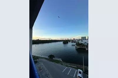 400 Kings Point Dr #614, Sunny Isles Beach, FL 33160 - Photo 35