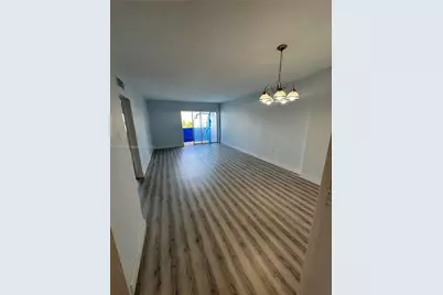 400 Kings Point Dr #614, Sunny Isles Beach, FL 33160 - Photo 3