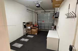 10422 NW 64th Terrace, Doral, FL 33178 - Photo 17