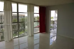 701 Three Islands Boulevard, Hallandale Beach, FL 33009 - Photo 5