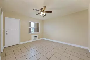 923 N 16th Ct, Hollywood, FL 33020 - Photo 13