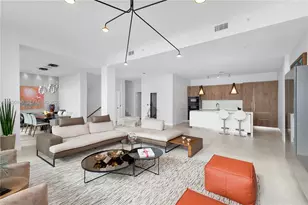 650 NE 32nd St, Miami, FL 33137 - Photo 9