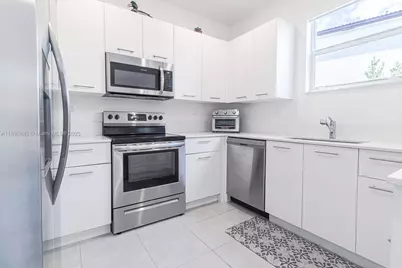 12509 NW 23rd Pl, Miami, FL 33167 - Photo 9