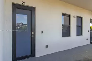 7815 NW 104th Ave, Doral, FL 33178 - Photo 3