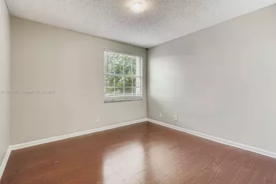 2015 SW 159th Ave, Miramar, FL 33027 - Photo 23