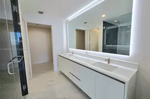 700 NE 24th St, Miami, FL 33137 - Photo 35