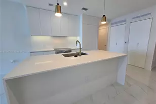 700 NE 24th St, Miami, FL 33137 - Photo 15