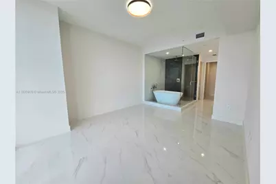 700 NE 24 St #4004, Miami, FL 33137 - Photo 31