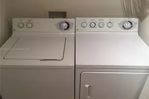 6001 SW 70th St, South Miami, FL 33143 - Photo 13