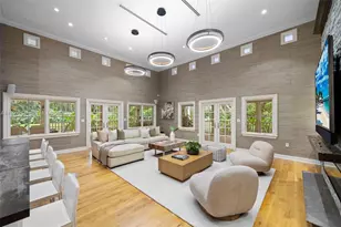 5400 Kerwood Oaks Dr, Coral Gables, FL 33156 - Photo 13