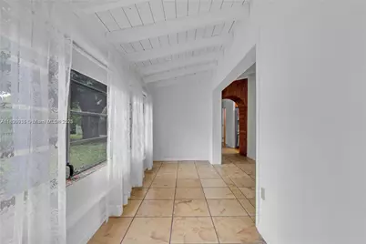 6031 SW 82nd Ave, Miami, FL 33143 - Photo 7