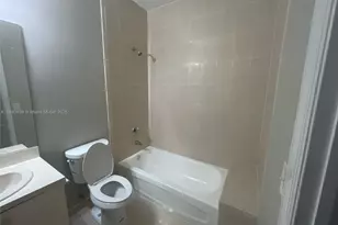 2731 NE 3rd Dr, Homestead, FL 33033 - Photo 7