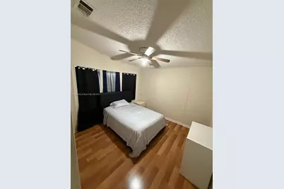 909 SW 131 Way, Davie, FL 33325 - Photo 31