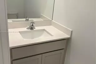 652 NW 6th St, Florida City, FL 33034 - Photo 5