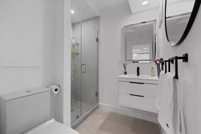 345 Ocean Dr #326, Miami Beach, FL 33139 - Photo 19