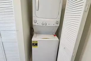 6422 NW 105th Pl, Doral, FL 33178 - Photo 31