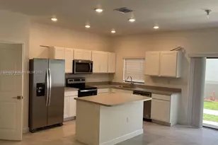 606 SW 12th St, Florida City, FL 33034 - Photo 7