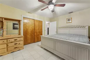 1007 N Golf Dr, Hollywood, FL 33021 - Photo 25