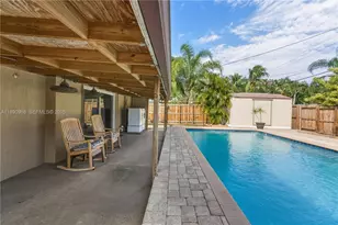 1007 N Golf Dr, Hollywood, FL 33021 - Photo 17
