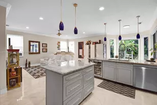 523 Stonemont Dr, Weston, FL 33326 - Photo 5