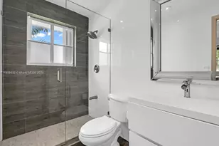 2132 Quail Roost Dr, Weston, FL 33327 - Photo 25