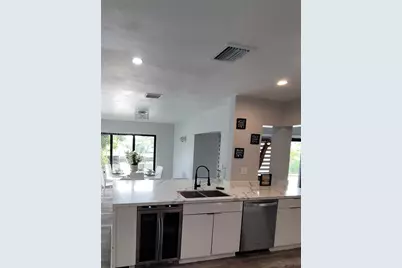 2856 NW 10th Ave, Wilton Manors, FL 33311 - Photo 35