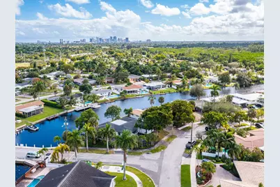 2856 NW 10th Ave, Wilton Manors, FL 33311 - Photo 13